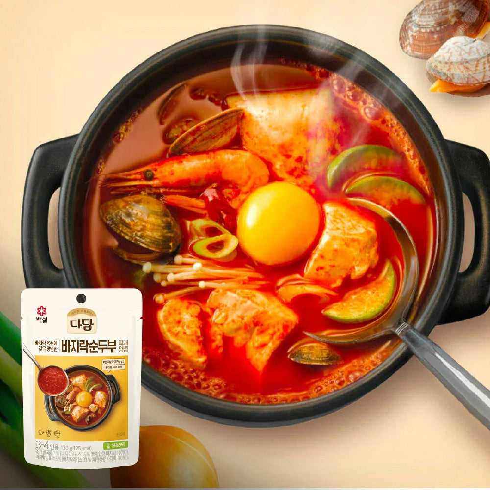 Ready-made sauce for Sundubu Jjigae with clams 130g / 0.29lb