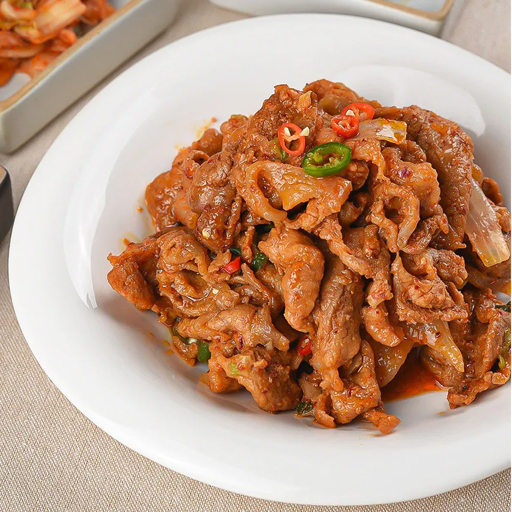 Spicy stir-fried pork (Jeyuk-bokeum) made with pork front leg 200g / 0.44lb