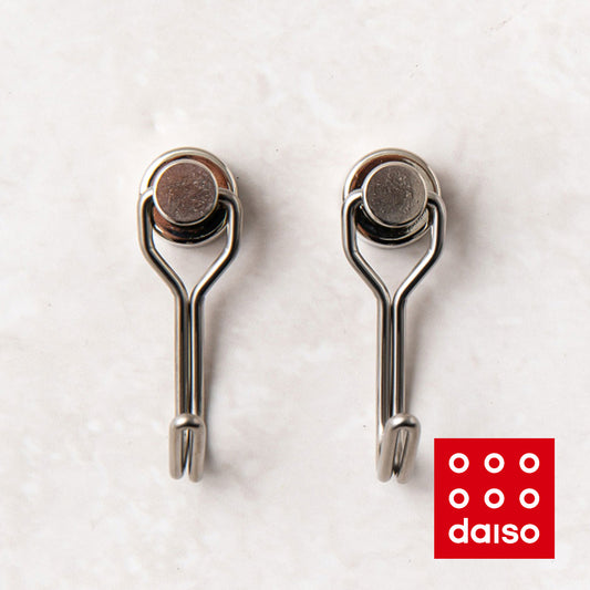 [Storage & Organization] Daiso Magnetic swing hanging hook 2EA